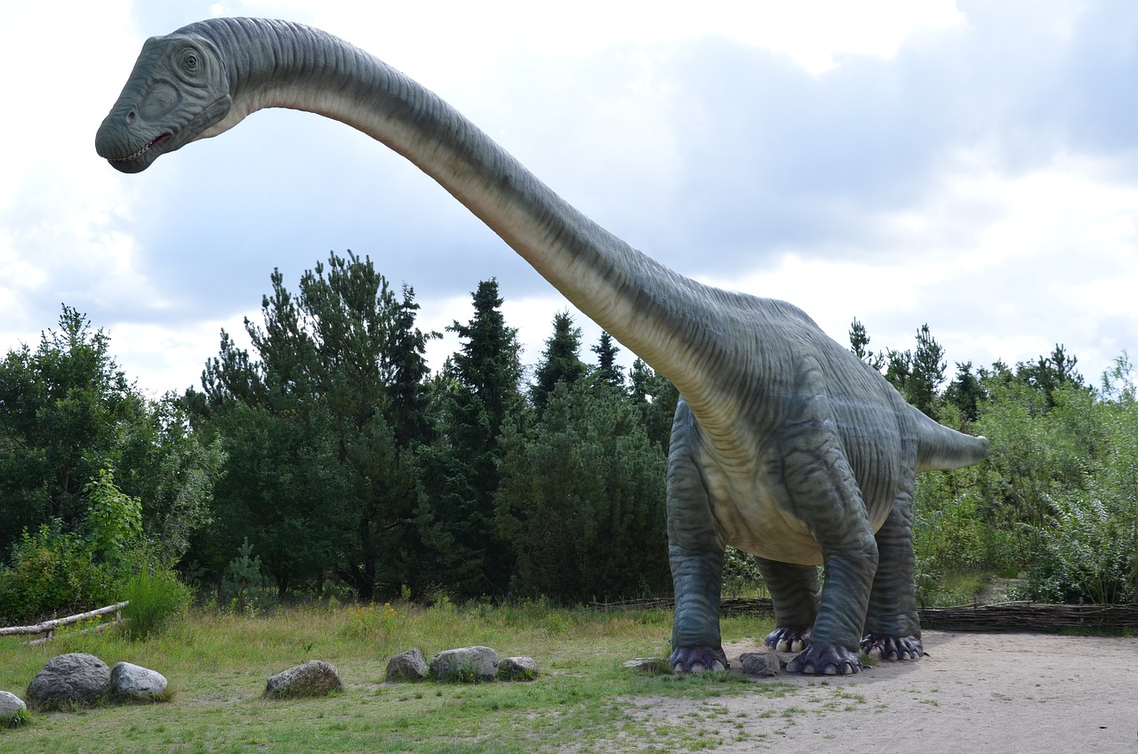Dinoworld w Krakowie: Nowe dinozaury i atrakcje